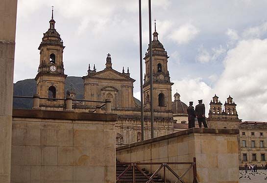 Imagen desde una de las esquinas de la Plaza Bolívar de Bogotá
